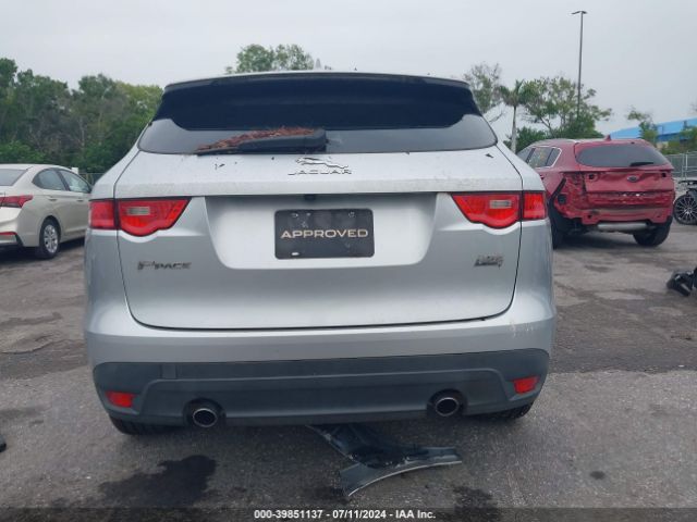 SADCJ2FX2JA268493 Jaguar F-pace 25t Premium