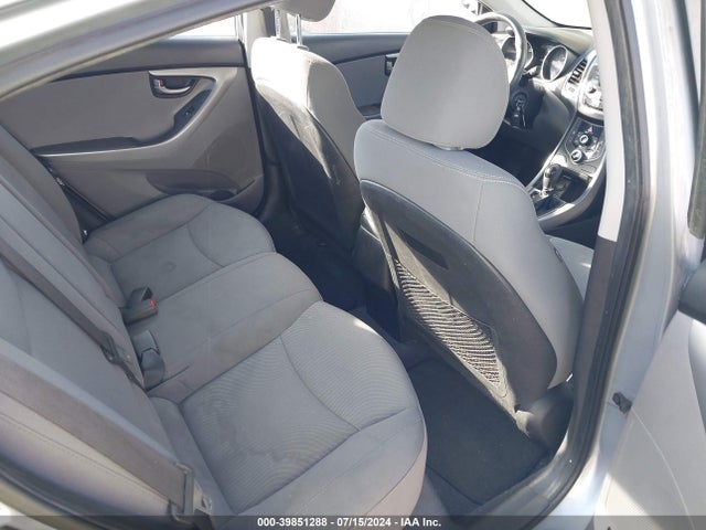 Hyundai ELANTRA SE 2015 5NPDH4AE5FH558580 Image 8