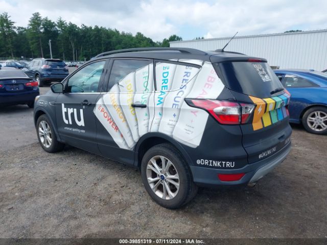 1FMCU9GD8JUB00951 Ford ESCAPE SE