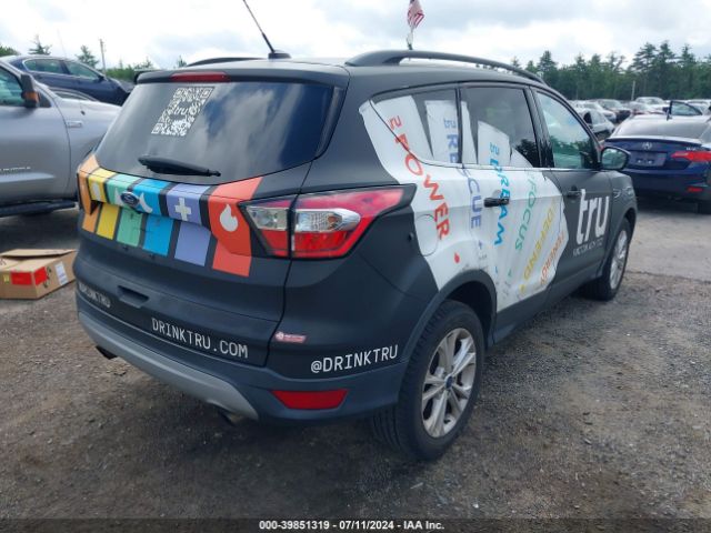 1FMCU9GD8JUB00951 Ford ESCAPE SE