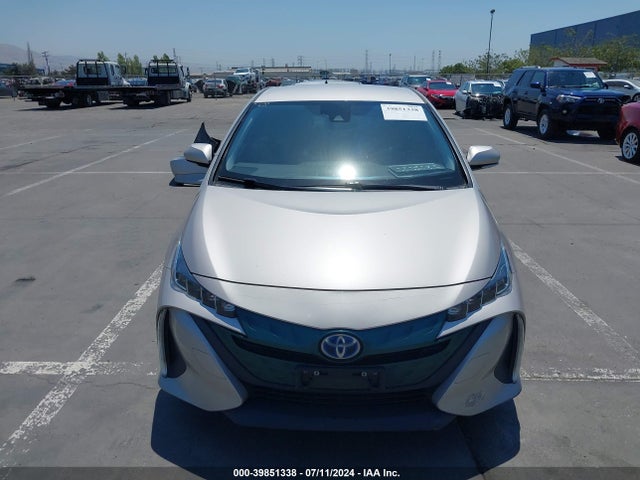 Toyota Prius Prime Premium 2018 JTDKARFPXJ3101724 Image 12