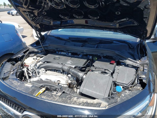 W1N4N4GB1PJ525325 Mercedes-Benz GLA 250