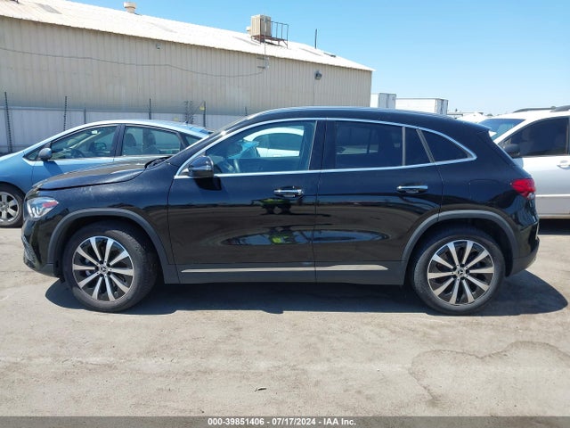 W1N4N4GB1PJ525325 Mercedes-Benz GLA 250