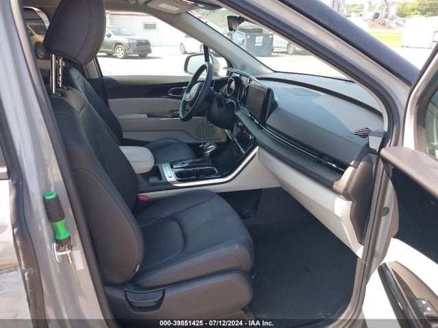 KNDNC5H39R6308822 KIA Carnival Mpv Ex