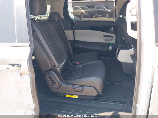 KNDNC5H39R6308822 KIA Carnival Mpv Ex
