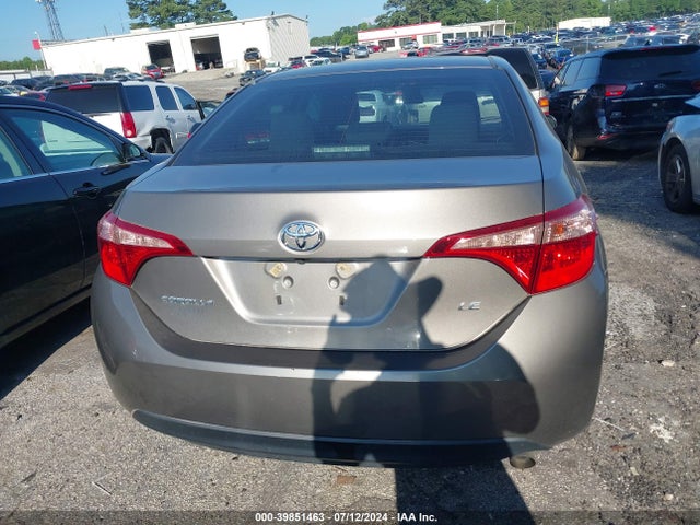 Toyota COROLLA LE 2018 2T1BURHEXJC120168 Image 16