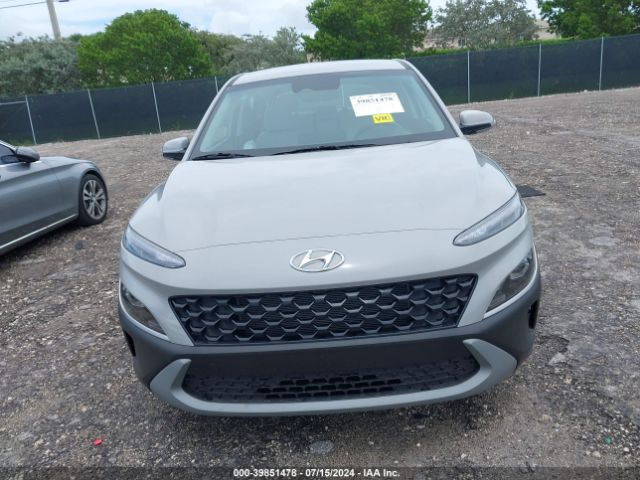 KM8K22ABXPU979037 Hyundai Kona Se