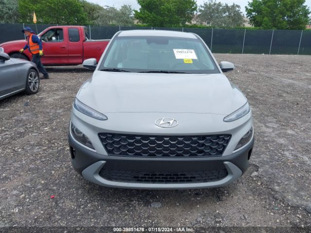 KM8K22ABXPU979037 Hyundai Kona Se
