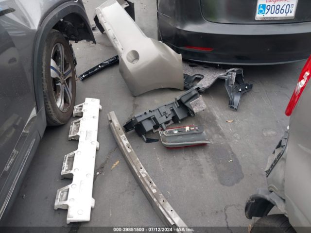 JTLZE4FE3FJ073051 Scion XB