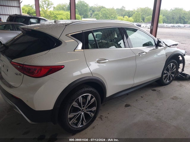 Infiniti Qx30 Essential 2019 SJKCH5CR9KA011005 Image 4