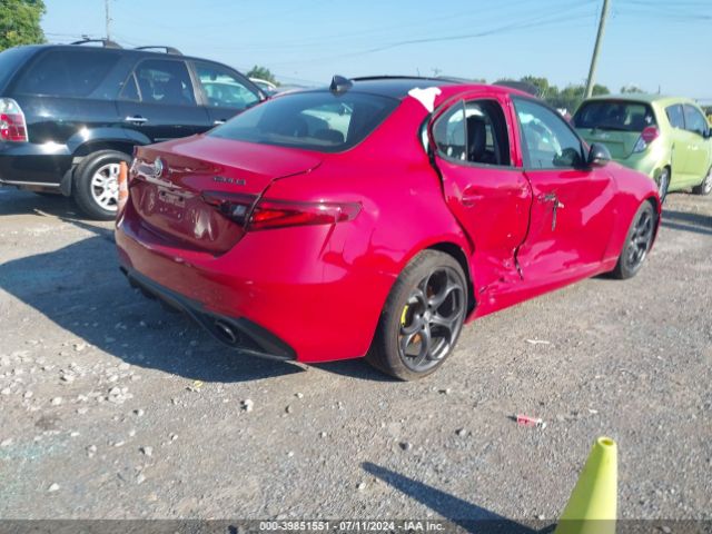 ZARFAMBN8K7601356 Alfa Romeo Giulia Ti Sport Rwd