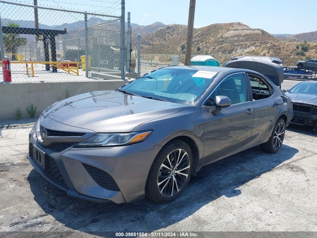 Toyota CAMRY SE 2020 4T1G11AK4LU967849 Image 2
