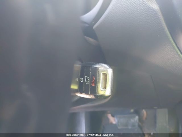 KNDJP3A52K7000104 KIA SOUL +