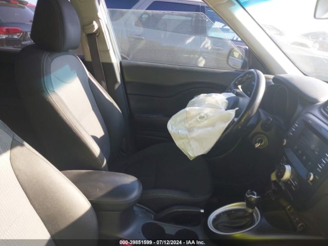 KNDJP3A52K7000104 KIA SOUL +