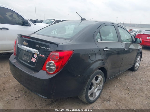 Chevrolet Sonic Ltz Auto 2015 1G1JE5SB4F4102364 Image 4