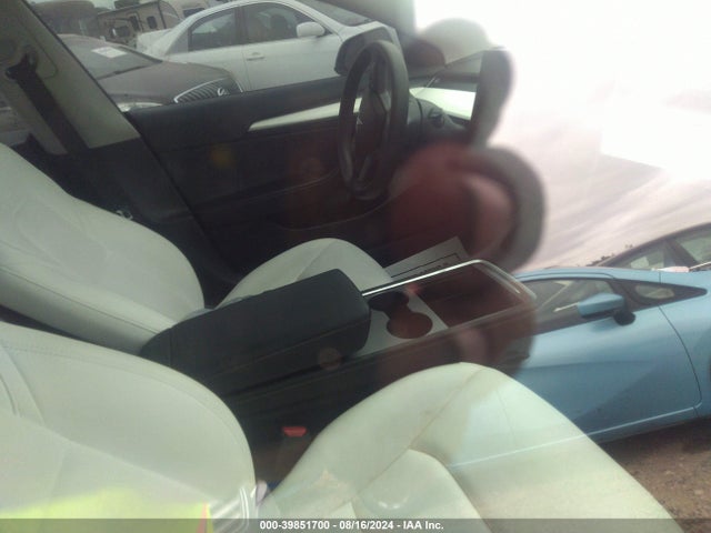 2023 TESLA MODEL 3 5YJ3E1EA9PF562478 Photo 4