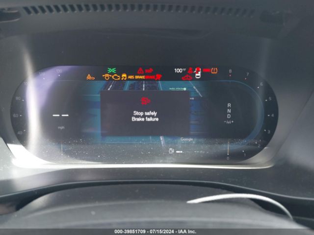 YV4L12UW3P2099798 Volvo Xc40 B5 Plus Dark Theme