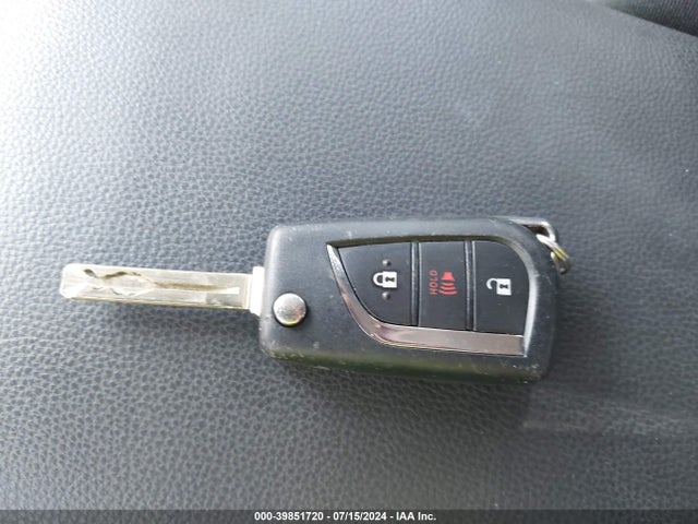 Toyota RAV4 LE 2021 2T3H1RFV9MW153422 Image 11