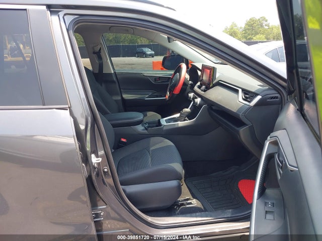 Toyota RAV4 LE 2021 2T3H1RFV9MW153422 Image 5