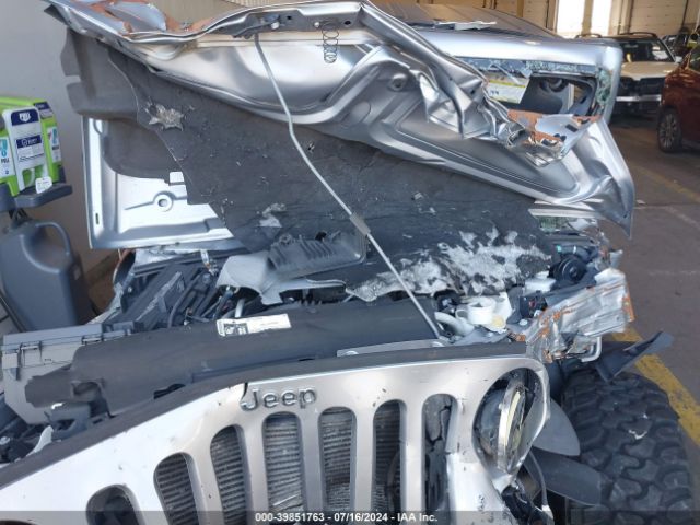 1C4BJWFG2FL767174 Jeep Wrangler Unlimited Rubicon