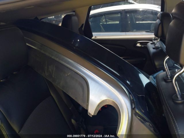 3C4PDCGB7FT644960 Dodge Journey Crossroad