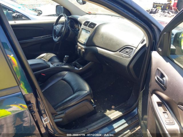 3C4PDCGB7FT644960 Dodge Journey Crossroad