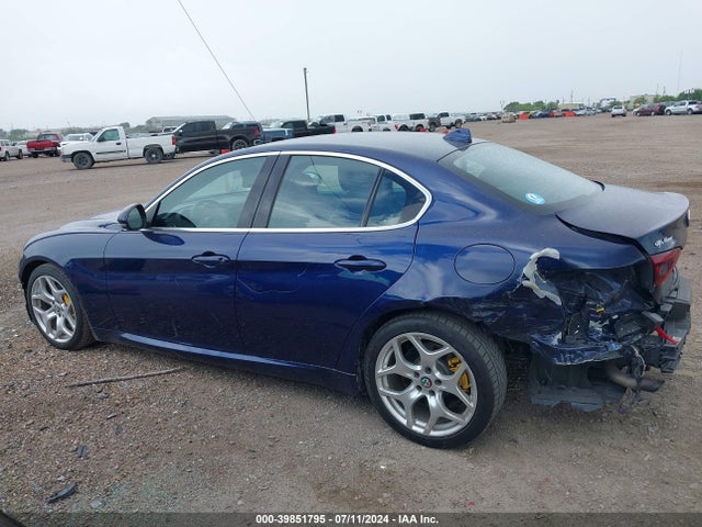 ZARFAECN9J7596655 Alfa Romeo Giulia Ti Rwd