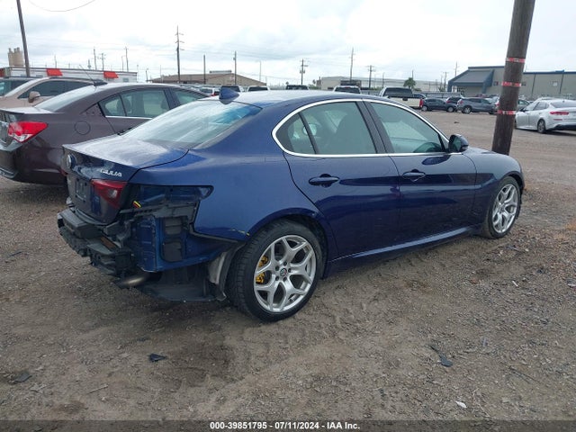 ZARFAECN9J7596655 Alfa Romeo Giulia Ti Rwd