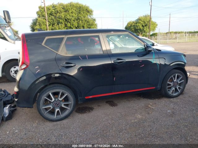 KNDJ63AU2L7070391 KIA Soul Gt-line
