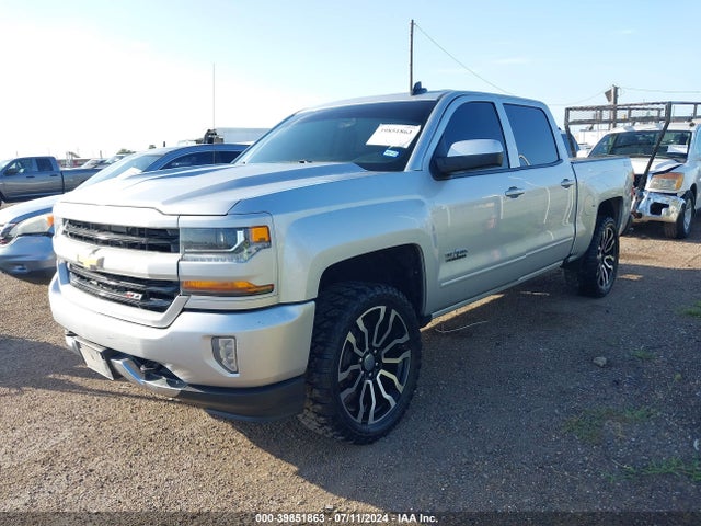 Chevrolet Silverado 1500 2lt 2018 3GCUKREC4JG266895 Image 2