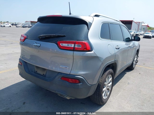 1C4PJMCS6GW157572 Jeep Cherokee Latitude
