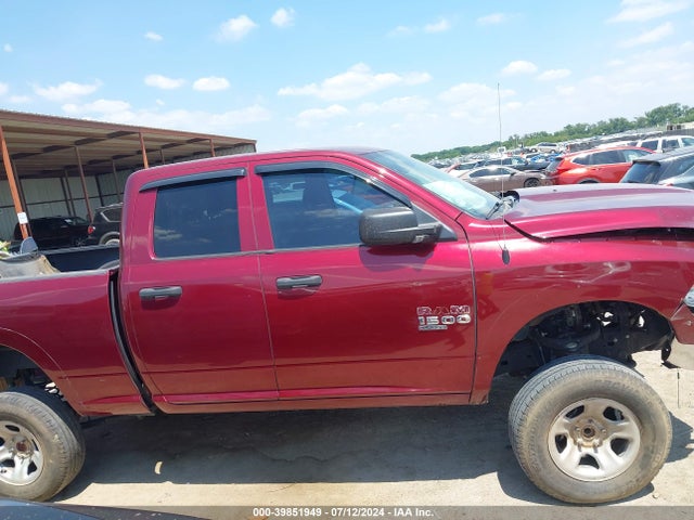 1C6RR6FG8KS579564 RAM 1500 Classic Tradesman Quad Cab 4x2 6'4 Box