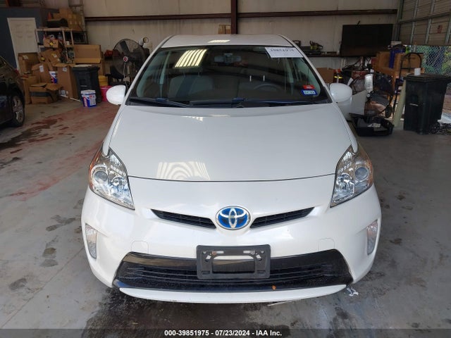 Toyota Prius Three 2015 JTDKN3DU4F0472946 Image 13