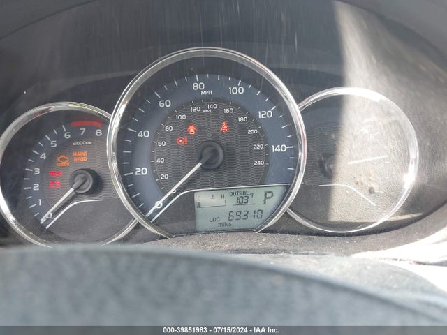 Toyota COROLLA LE 2015 2T1BURHE2FC271870 Image 7