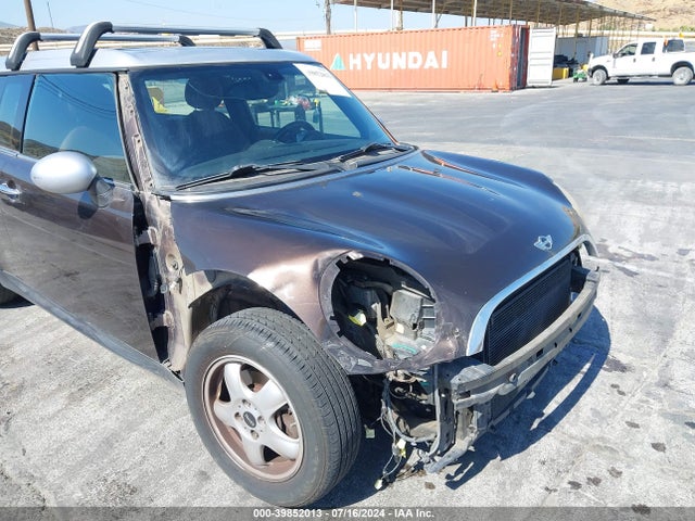 2008 MINI COOPER CLUBMAN WMWML33508TN66619 Photo 5