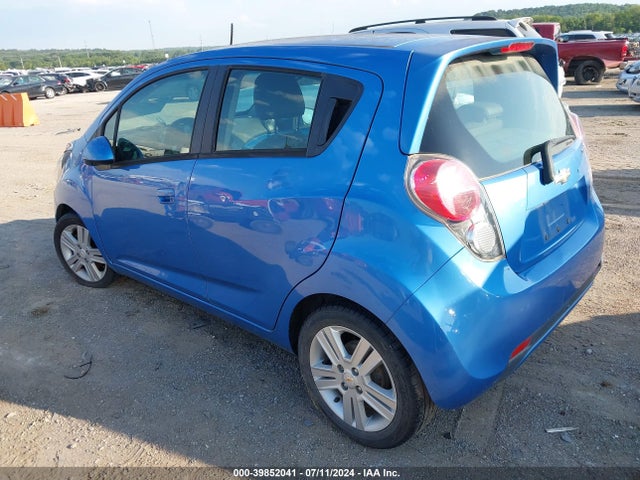 Chevrolet Spark 1lt Auto 2014 KL8CD6S9XEC411873 Image 3