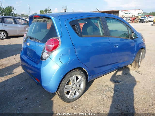 Chevrolet Spark 1lt Auto 2014 KL8CD6S9XEC411873 Image 4