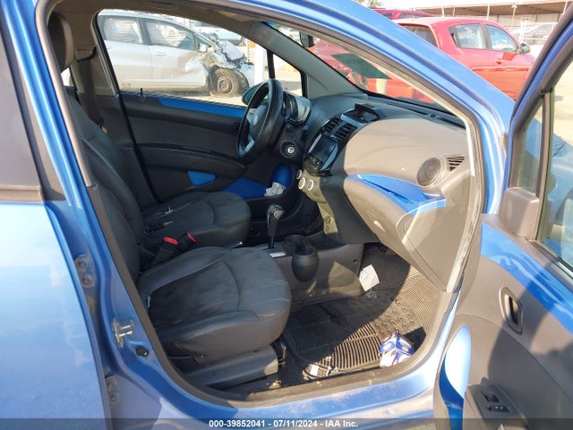 Chevrolet Spark 1lt Auto 2014 KL8CD6S9XEC411873 Image 5
