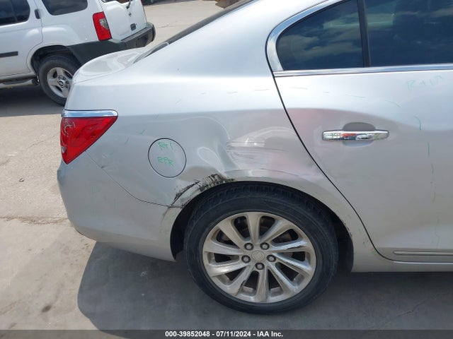1G4GB5G32FF287820 Buick Lacrosse Leather