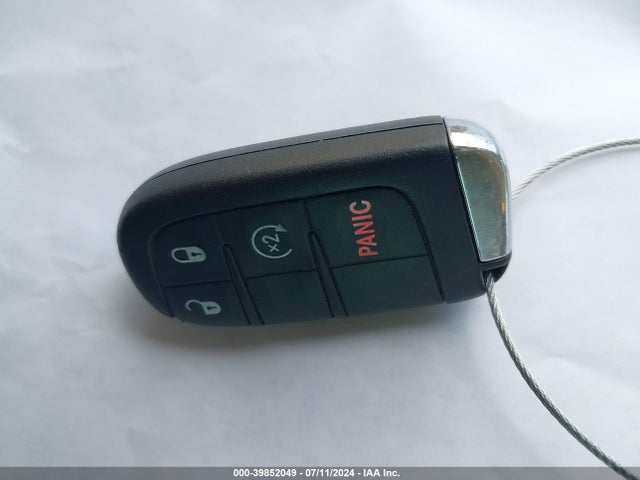 ZACNJAB12KPK37808 Jeep Renegade Latitude Fwd