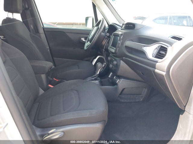 ZACNJAB12KPK37808 Jeep Renegade Latitude Fwd