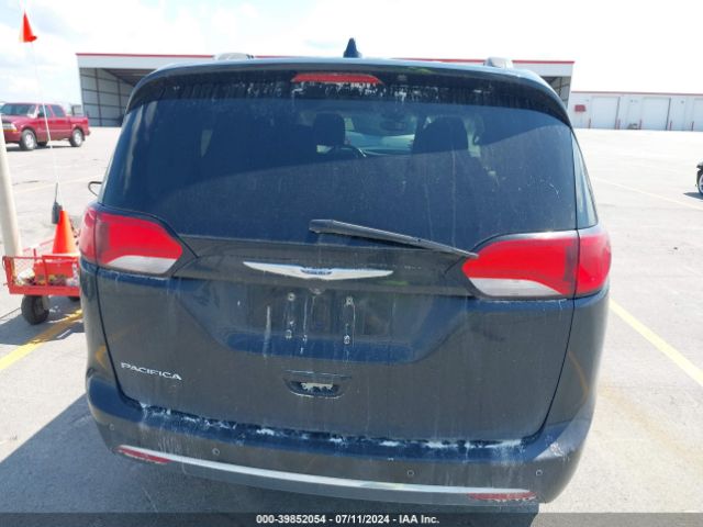 2C4RC1EG8JR257327 Chrysler Pacifica Touring L Plus