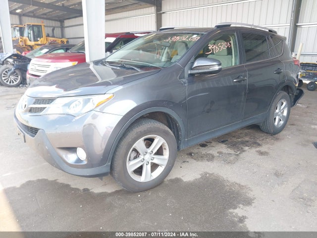 Toyota Rav4 Xle 2014 JTMRFREV9EJ003088 Image 2