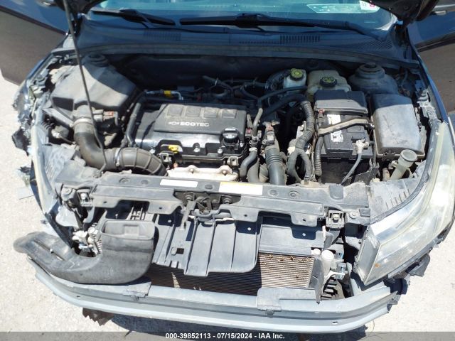 1G1PE5SB4F7180555 Chevrolet Cruze 2lt Auto