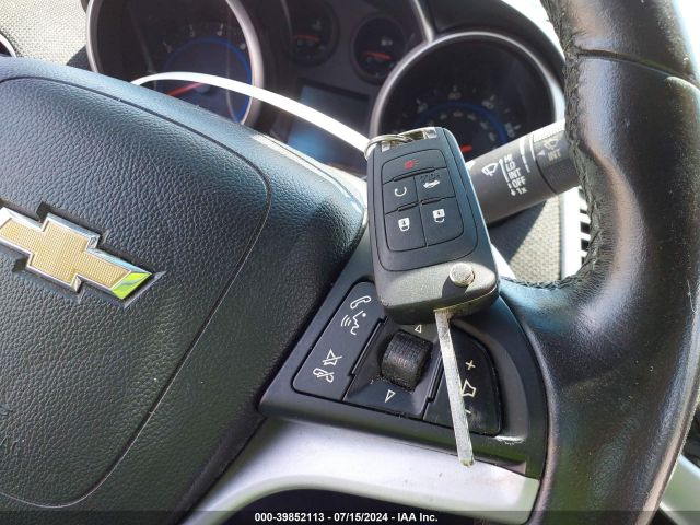 1G1PE5SB4F7180555 Chevrolet Cruze 2lt Auto