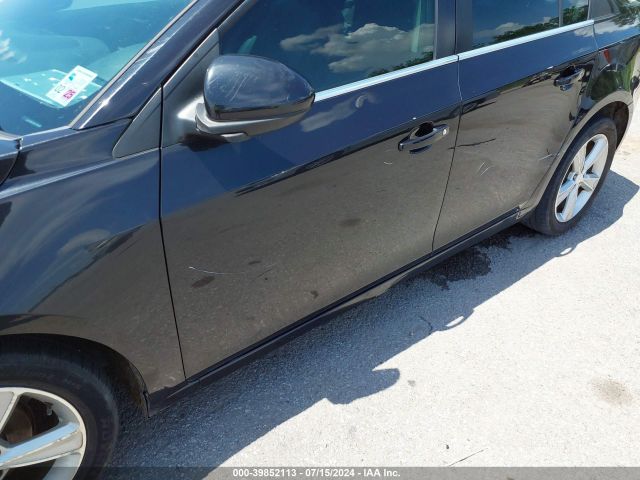 1G1PE5SB4F7180555 Chevrolet Cruze 2lt Auto