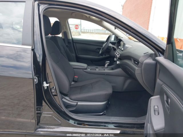 3N1AB8BV3RY201810 Nissan Sentra S Xtronic Cvt