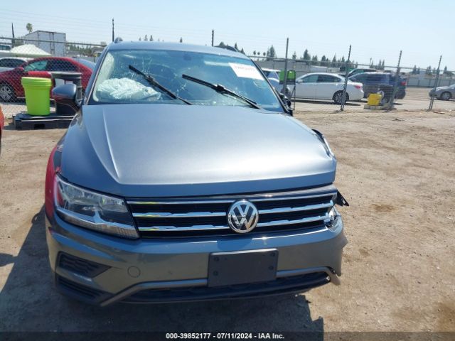 3VV3B7AX0MM120784 Volkswagen Tiguan 2.0t Se/2.0t Se R-line Black/2.0t Sel