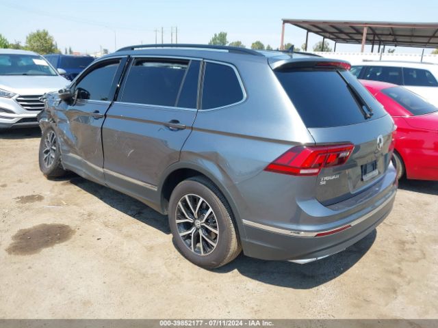 3VV3B7AX0MM120784 Volkswagen Tiguan 2.0t Se/2.0t Se R-line Black/2.0t Sel