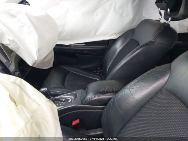 3C4PDCGB2JT158419 Dodge Journey Crossroad